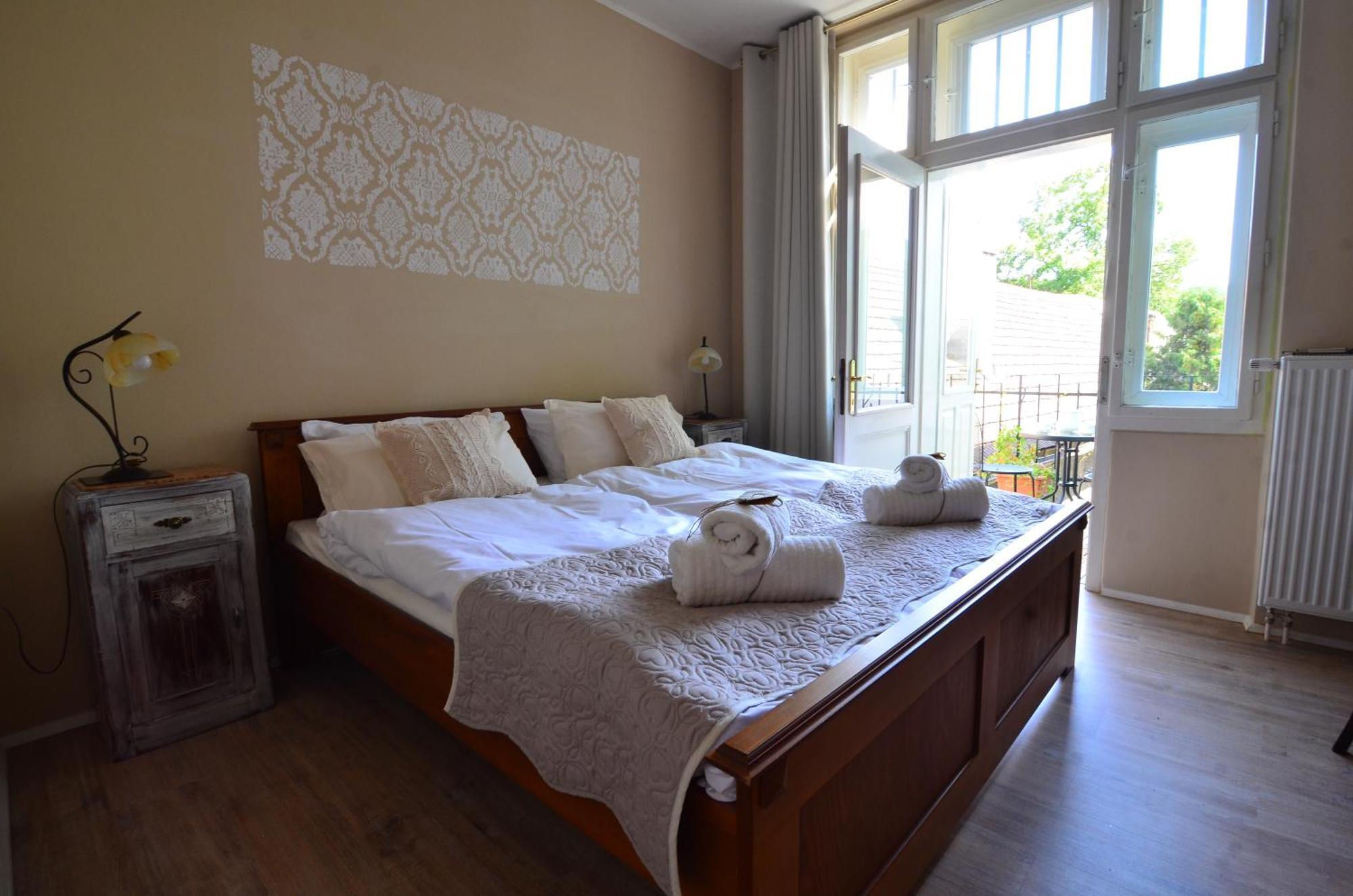 Baronka Bed & Breakfast & Bistrot Betliar Exterior photo